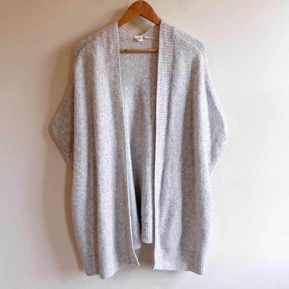 GAP Sweaters - Gap Poncho Cardigan Sweater